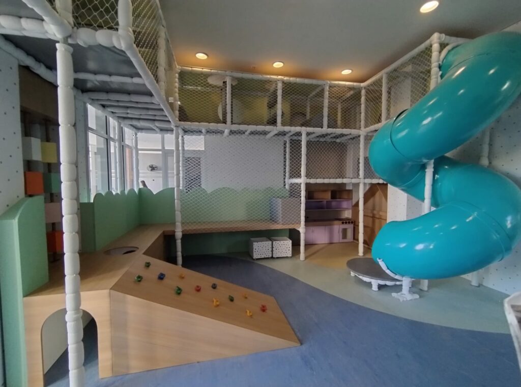 VISAO LATEAL KID PLAY